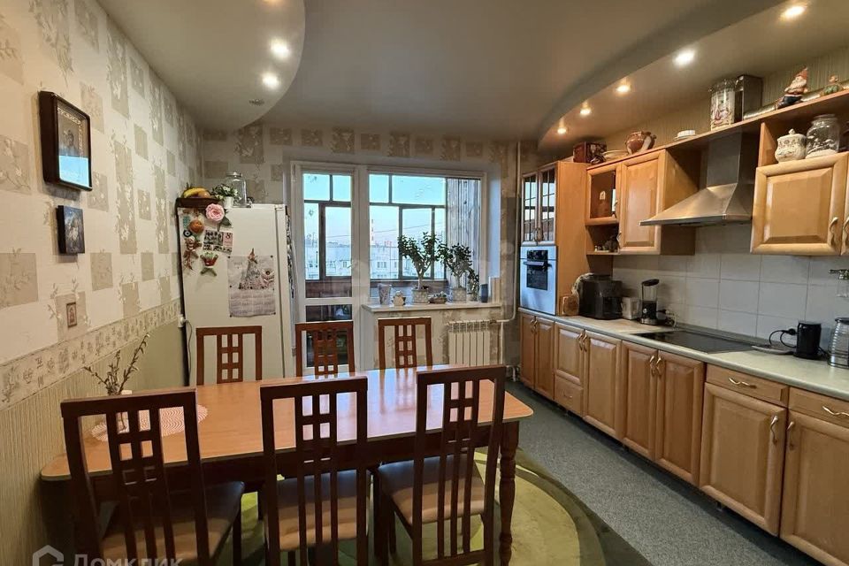 Продаётся 3-комнатная квартира, 81.7 м²