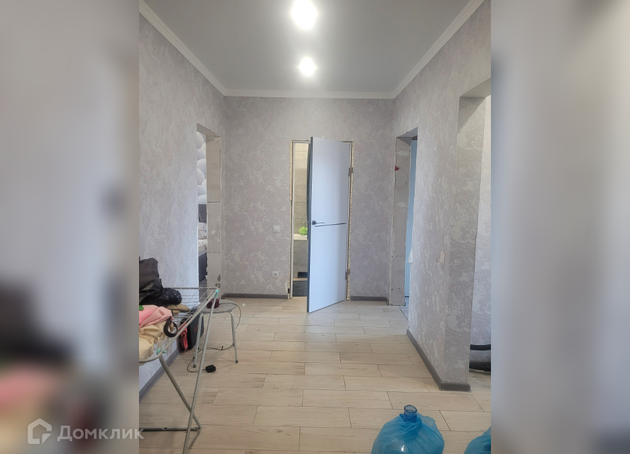 Продаётся 2-комнатная квартира, 61.4 м²