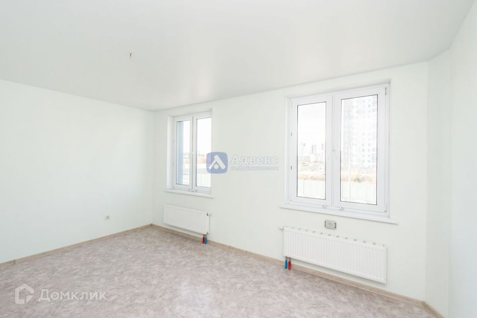 Продаётся 2-комнатная квартира, 55.6 м²