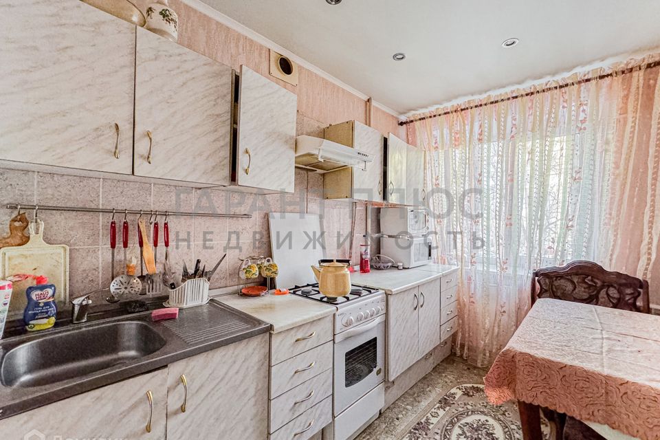 Сдаётся 4-комнатная квартира, 73 м²
