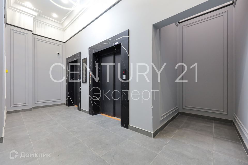 Продаётся 1-комнатная квартира, 67.4 м²