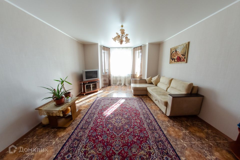 Продаётся 3-комнатная квартира, 70.9 м²