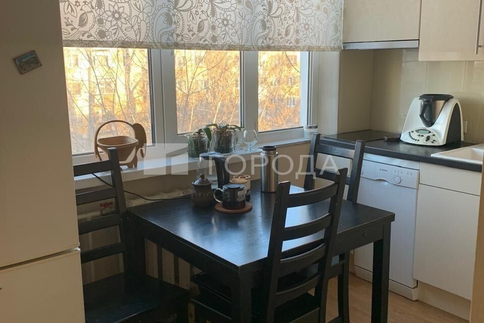 Сдаётся 3-комнатная квартира, 60 м²