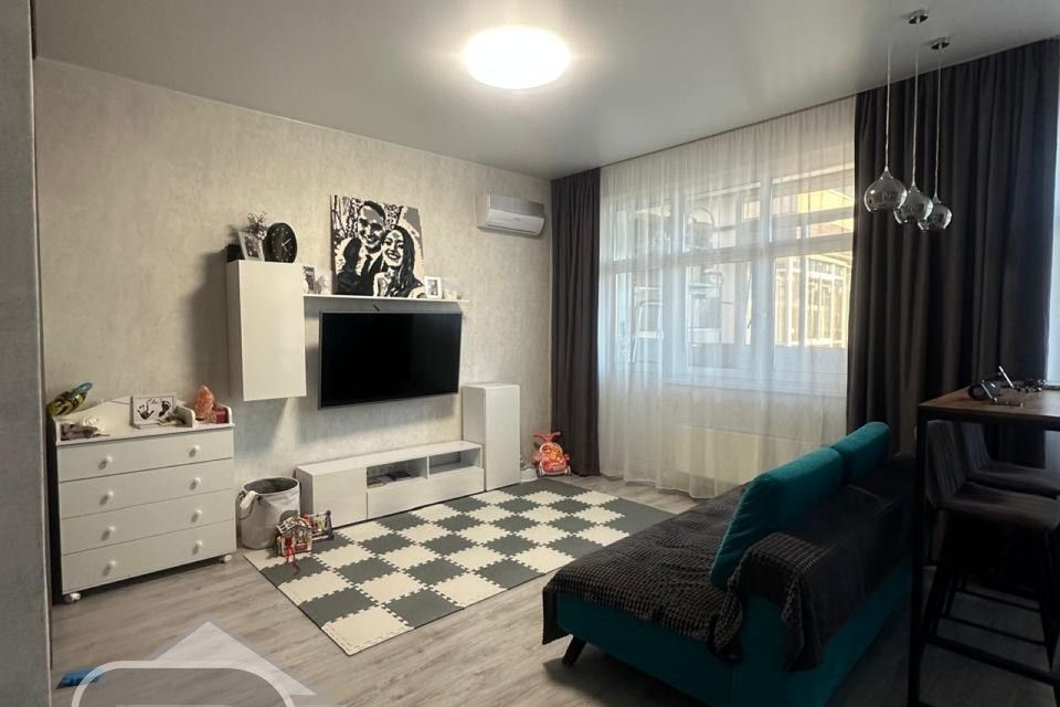 Продаётся 1-комнатная квартира, 50 м²