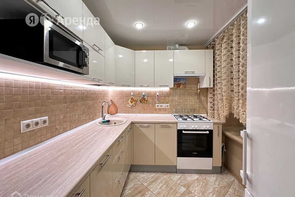 Сдаётся 3-комнатная квартира, 56 м²