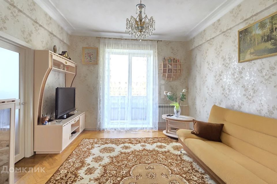 Продаётся 3-комнатная квартира, 75.5 м²