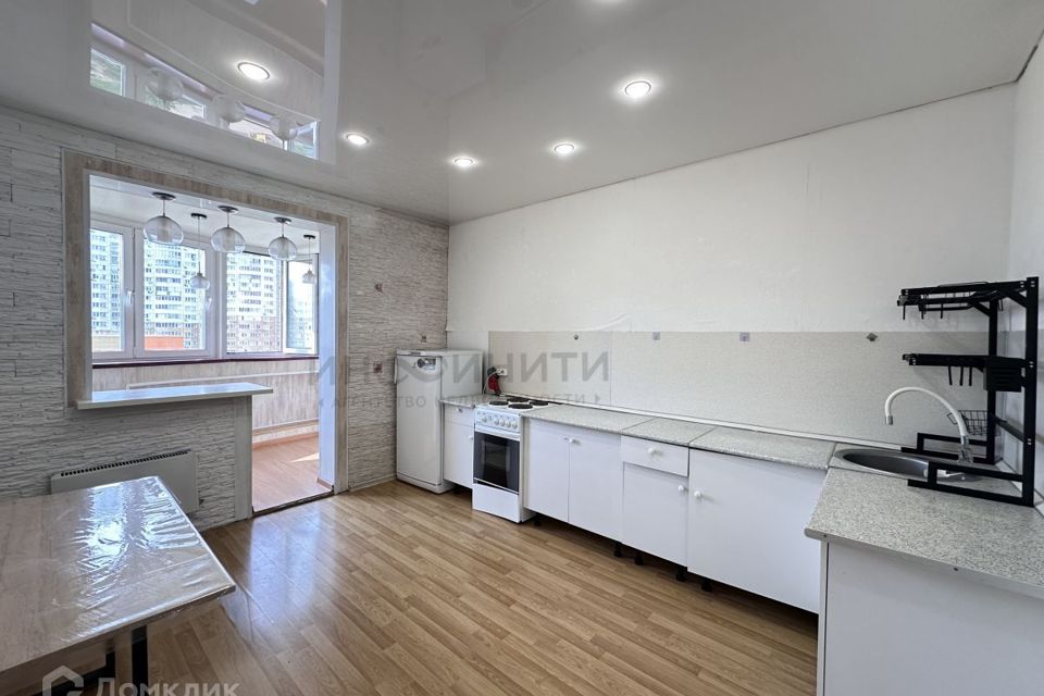 Продаётся 2-комнатная квартира, 84 м²