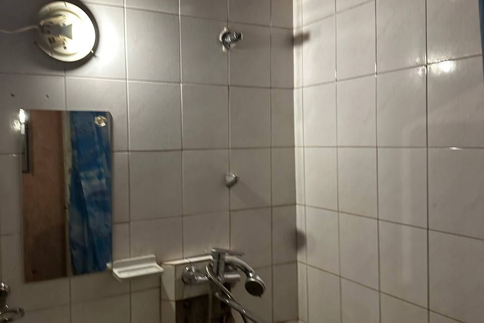 Продаётся 3-комнатная квартира, 56.8 м²