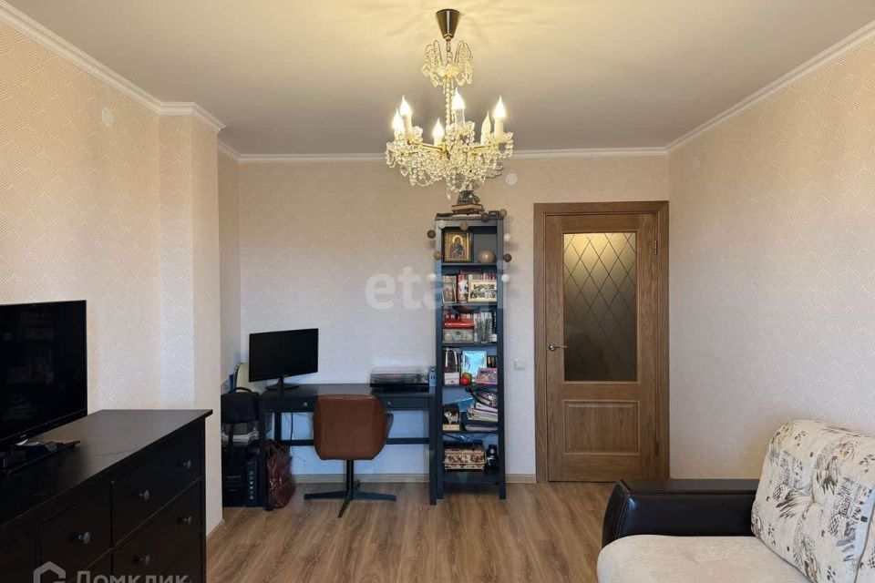 Продаётся 1-комнатная квартира, 39.9 м²