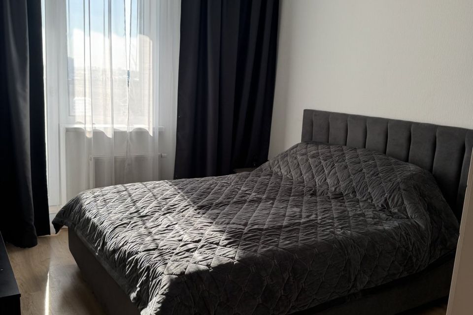 Продаётся 1-комнатная квартира, 38 м²