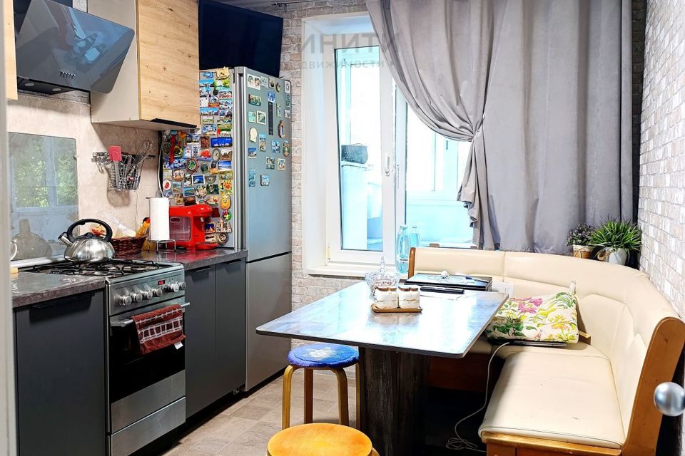 Продаётся 3-комнатная квартира, 64 м²