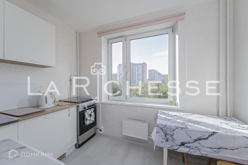 Сдаётся 2-комнатная квартира, 47.7 м²