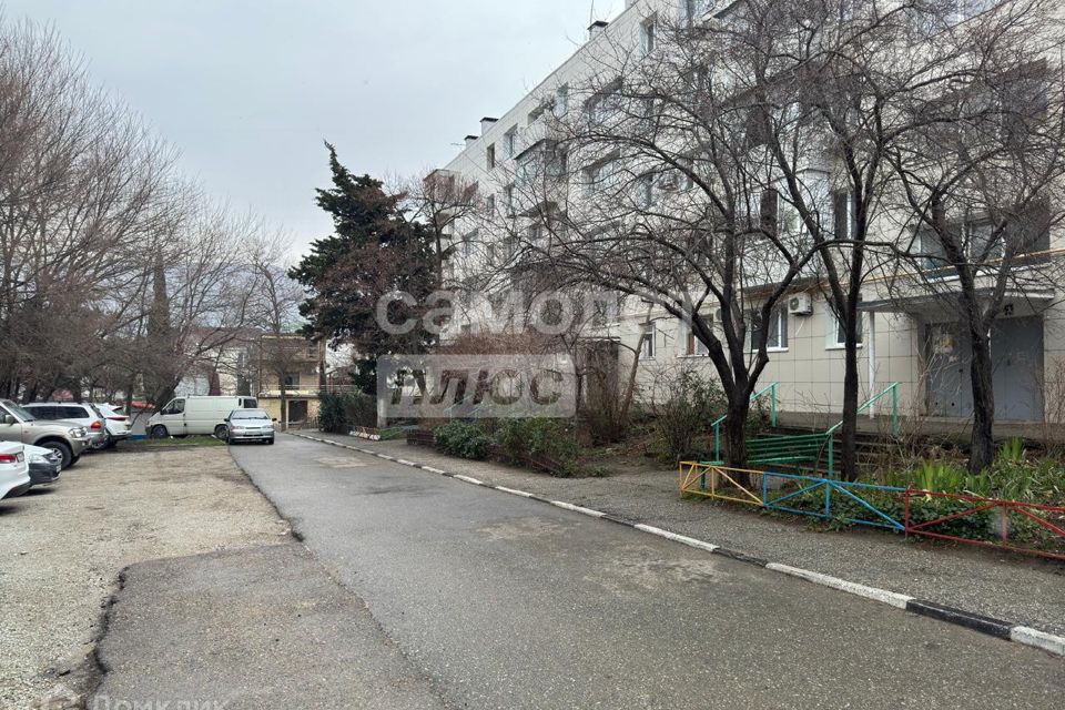 Продаётся 3-комнатная квартира, 58 м²