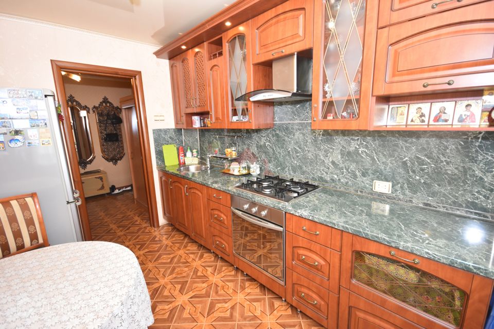 Продаётся 2-комнатная квартира, 52.8 м²