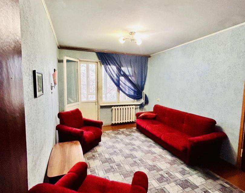 Продаётся 3-комнатная квартира, 60 м²