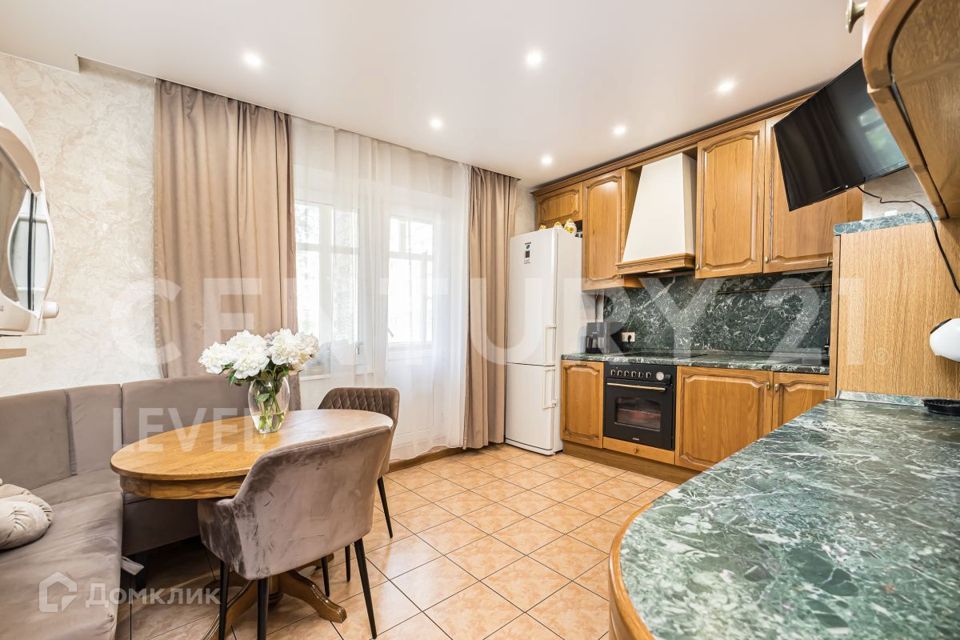 Продаётся 3-комнатная квартира, 81.1 м²