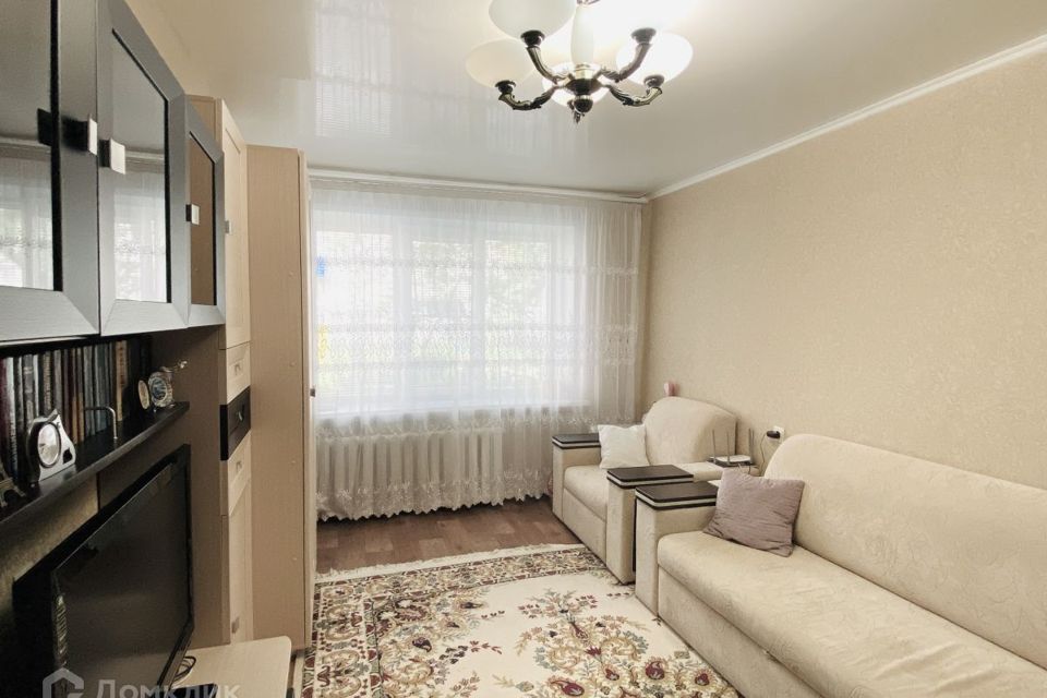 Продаётся 3-комнатная квартира, 57.2 м²