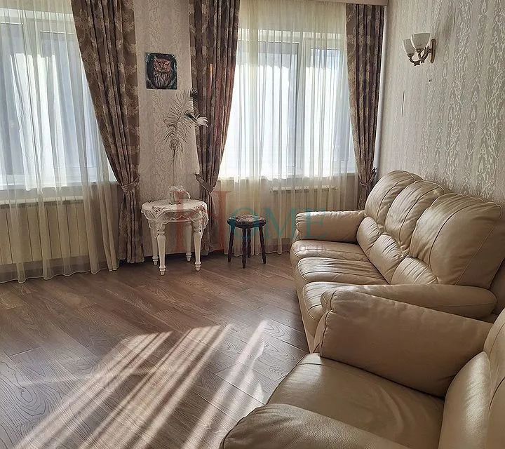 Сдаётся 2-комнатная квартира, 70 м²