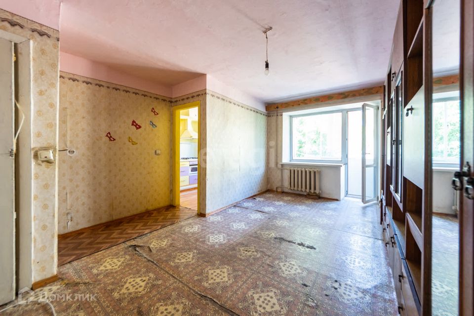 Продаётся 3-комнатная квартира, 54.5 м²