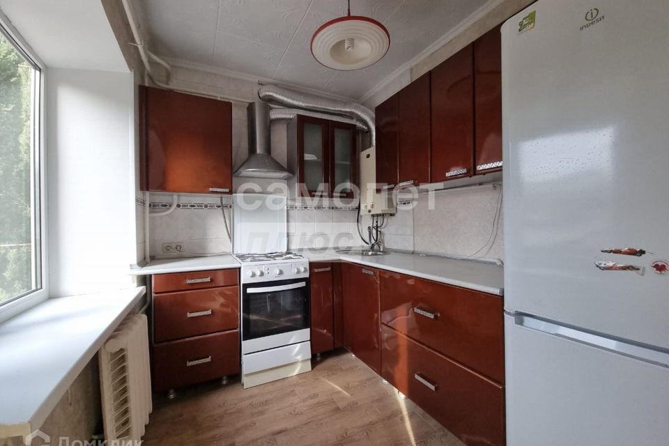 Сдаётся 3-комнатная квартира, 42.7 м²