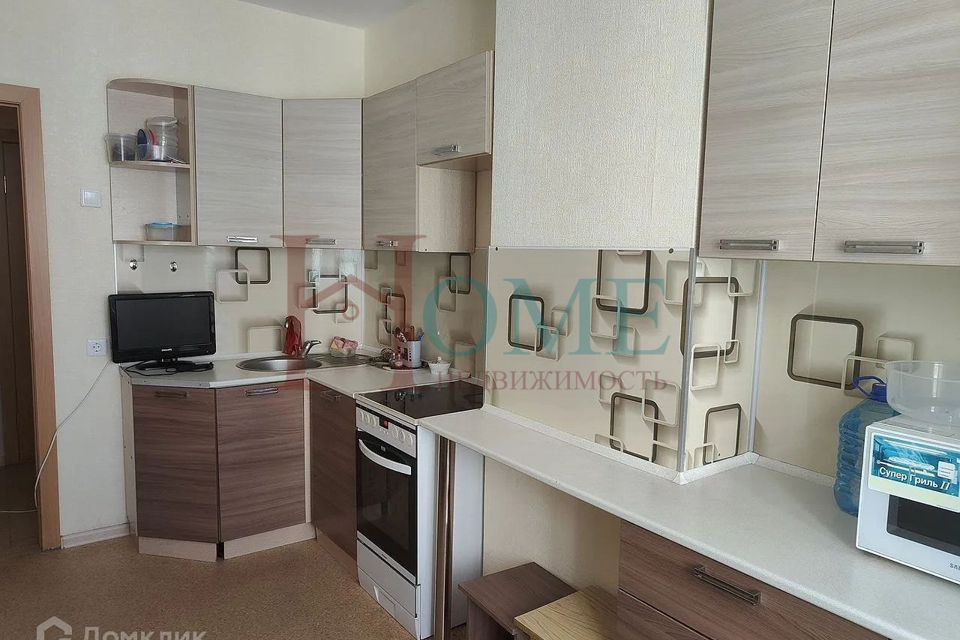 Сдаётся 2-комнатная квартира, 64 м²