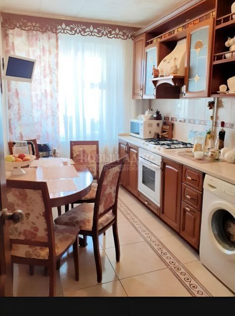 Продаётся 3-комнатная квартира, 65.6 м²