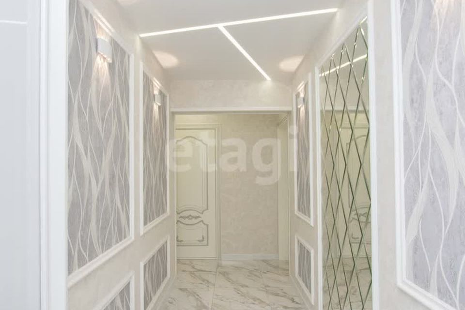 Продаётся 2-комнатная квартира, 76.2 м²