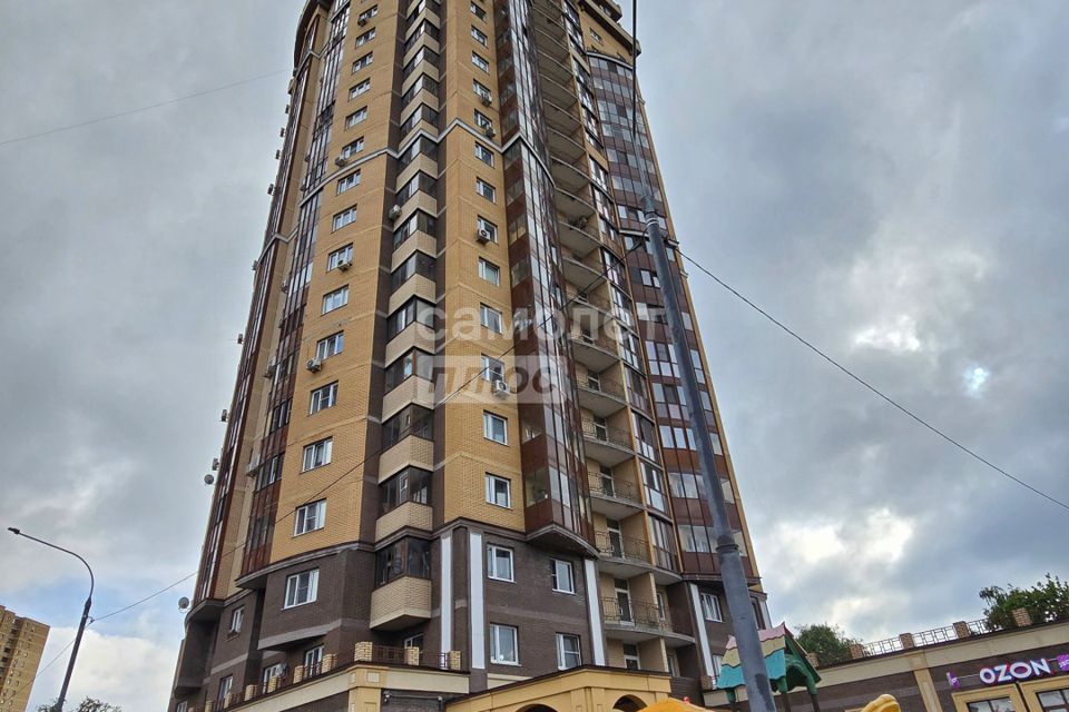 Продаётся 2-комнатная квартира, 61.2 м²
