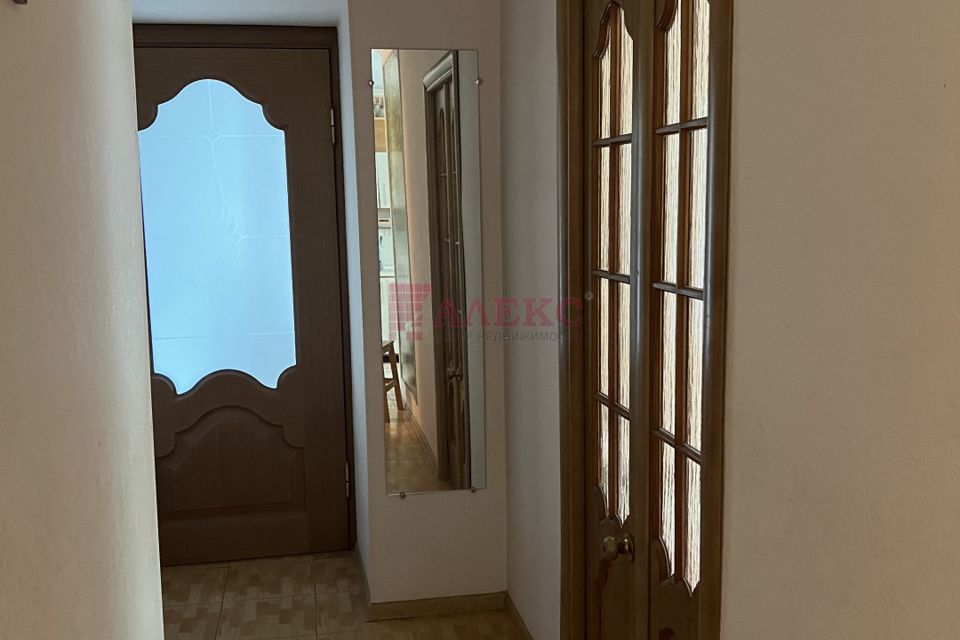 Сдаётся 2-комнатная квартира, 60 м²