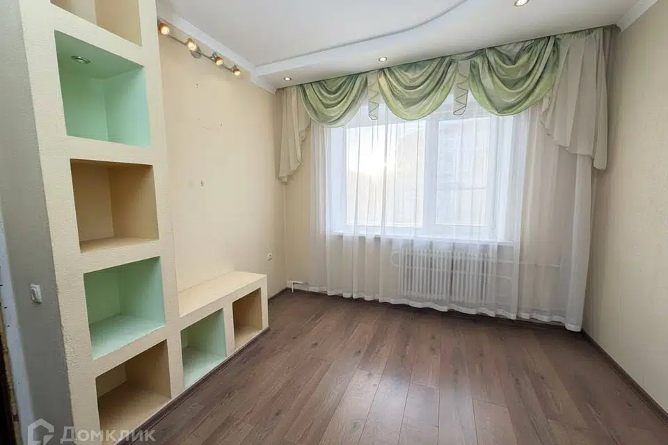 Продаётся 3-комнатная квартира, 75.9 м²