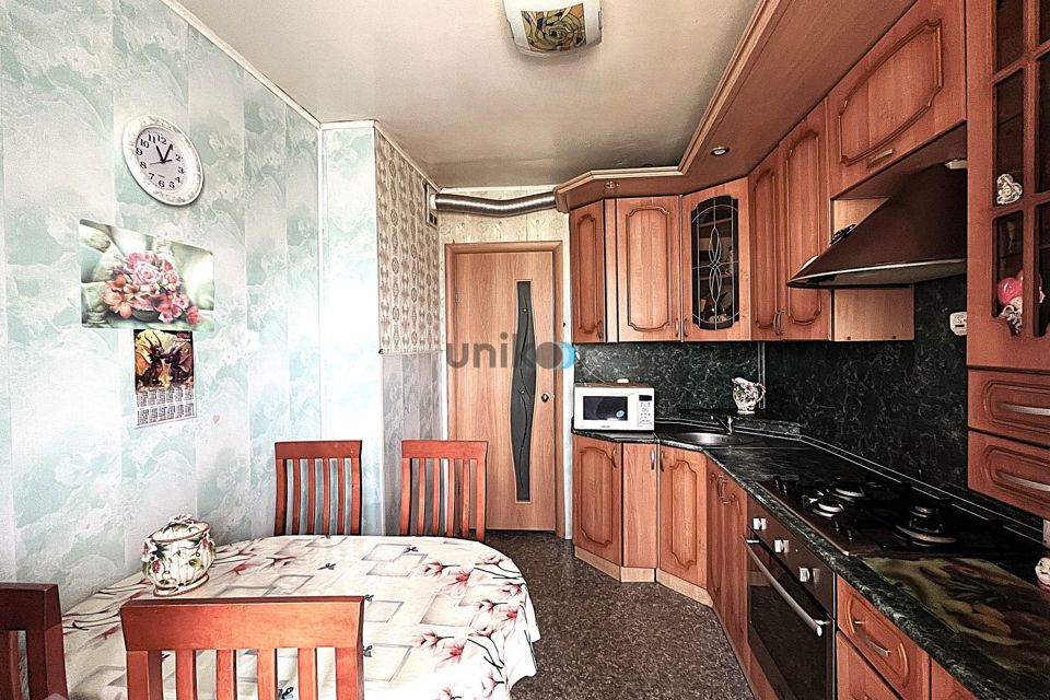 Продаётся 4-комнатная квартира, 78.6 м²
