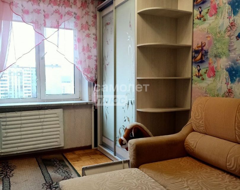 Продаётся 3-комнатная квартира, 66.3 м²