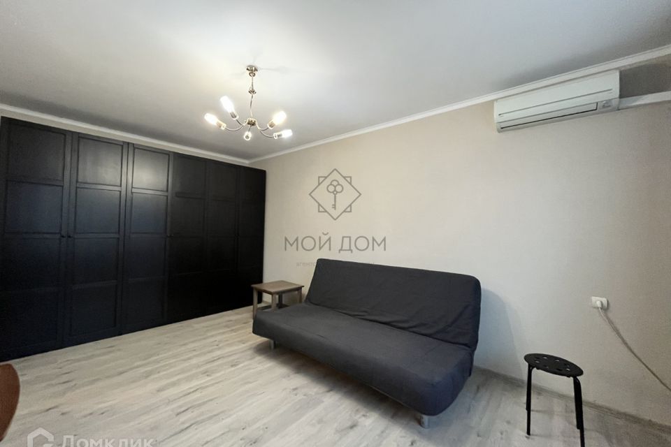 Продаётся 1-комнатная квартира, 36.6 м²