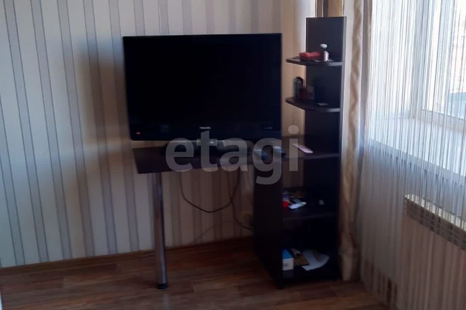 Продаётся 4-комнатная квартира, 75 м²