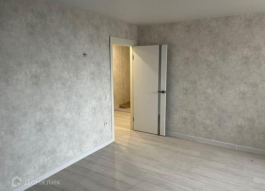 Продаётся 1-комнатная квартира, 38.7 м²
