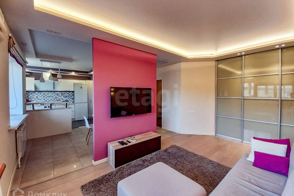 Сдаётся 3-комнатная квартира, 90.4 м²