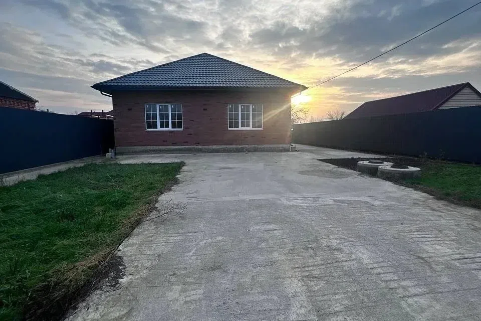 Продаётся 1-этажный дом, 105 м²