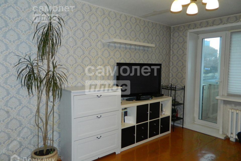 Продаётся 3-комнатная квартира, 51.4 м²
