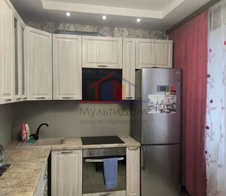 Сдаётся 2-комнатная квартира, 72 м²
