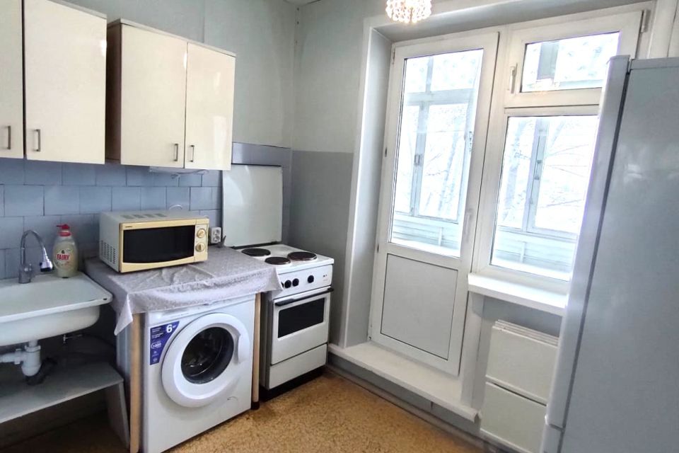 Сдаётся 1-комнатная квартира, 35 м²