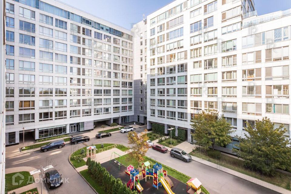 Продаётся 2-комнатная квартира, 106 м²