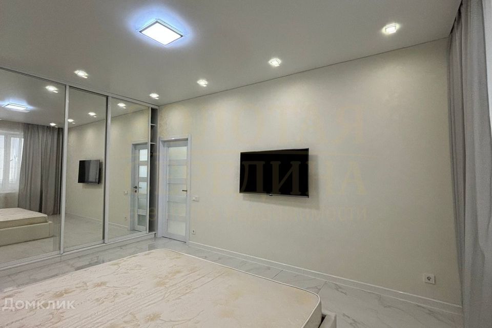 Сдаётся 2-комнатная квартира, 66 м²