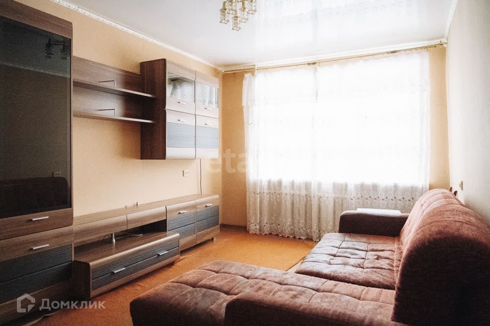 Продаётся 3-комнатная квартира, 61.8 м²