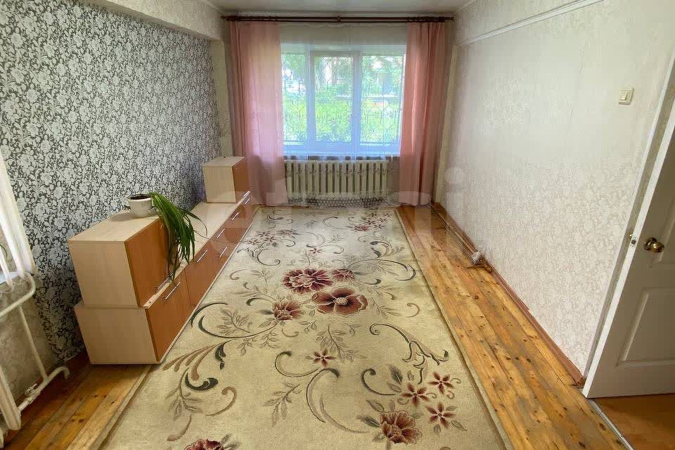Продаётся 2-комнатная квартира, 42.7 м²