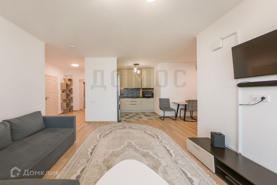Продаётся 3-комнатная квартира, 106.2 м²