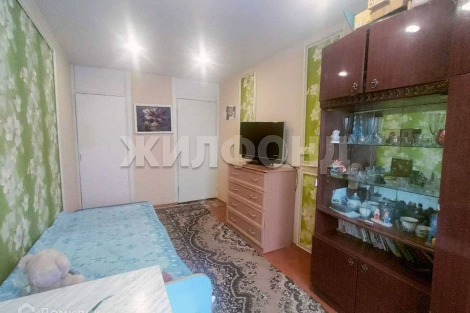 Продаётся 3-комнатная квартира, 57.3 м²