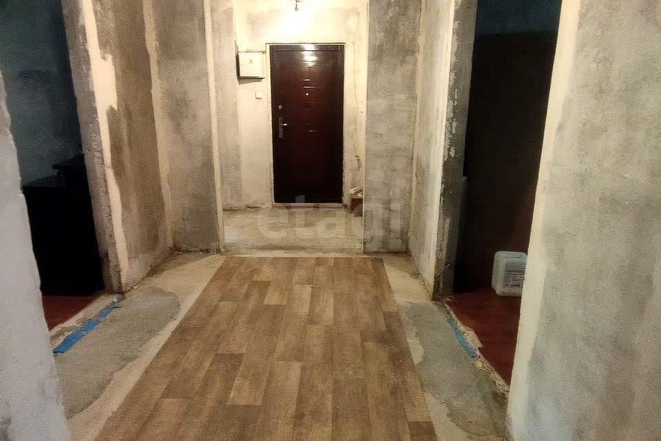 Продаётся 4-комнатная квартира, 92.2 м²