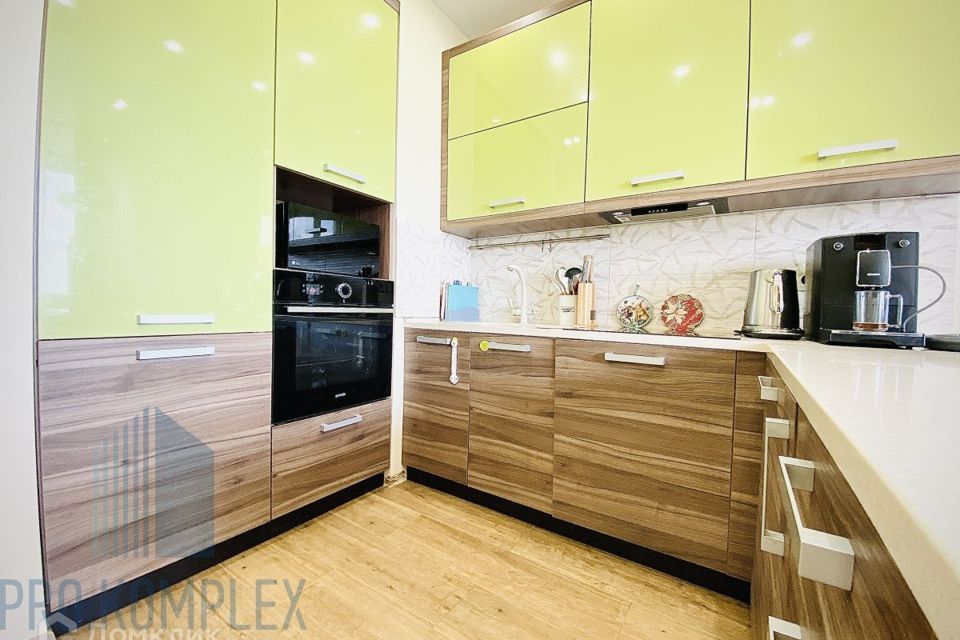 Продаётся 2-комнатная квартира, 66.3 м²