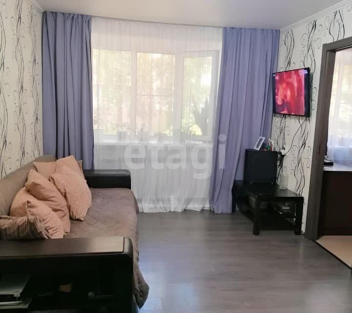 Продаётся 2-комнатная квартира, 41.9 м²