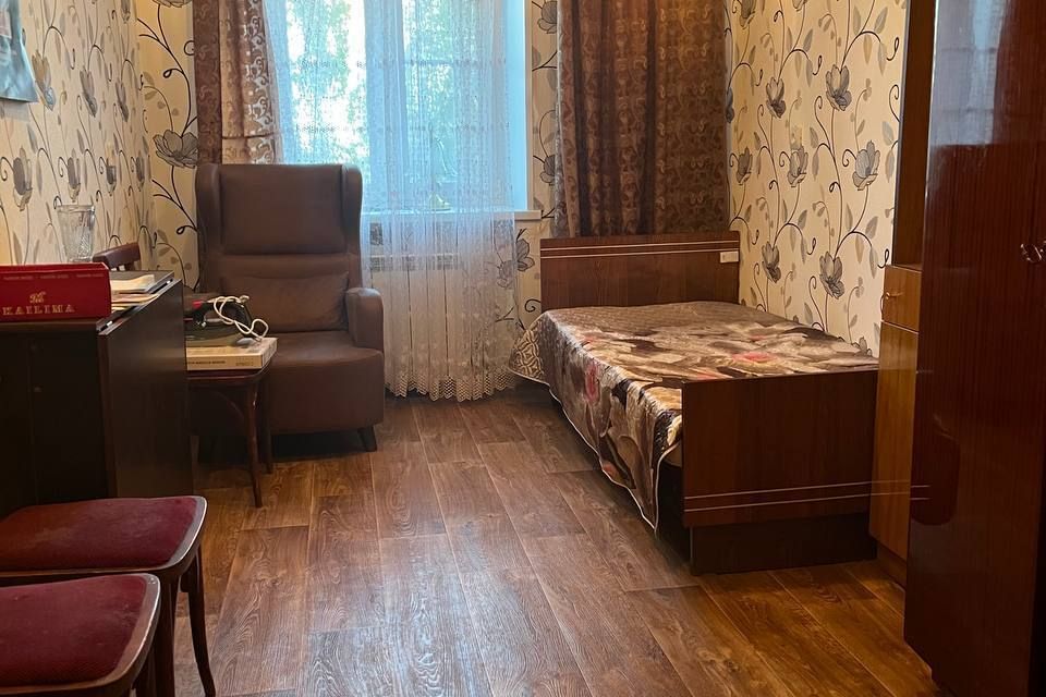 Продаётся 3-комнатная квартира, 57.9 м²